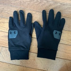Under Armour gloves